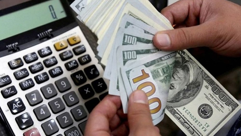 Dólar incierto