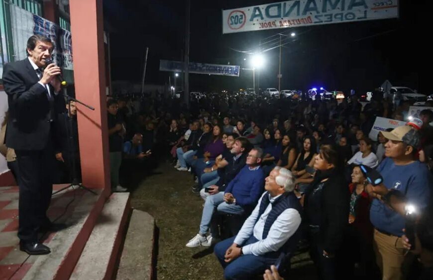 Sadir inauguró iluminación en Las Pampitas: “La obra pública es nuestra mejor inversión para crecer”