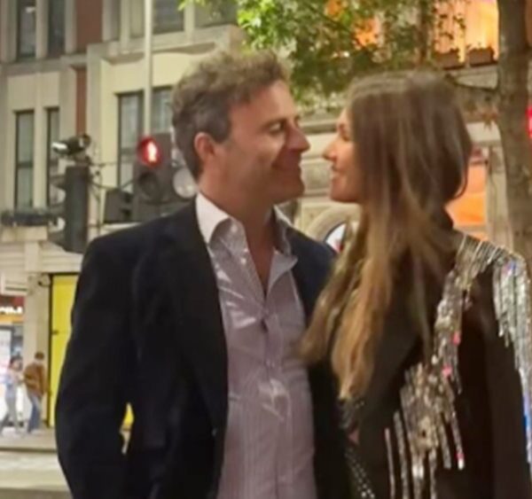 Pampita en Londres: una celebración íntima y sofisticada junto a Martín Pepa y amigas cercanas