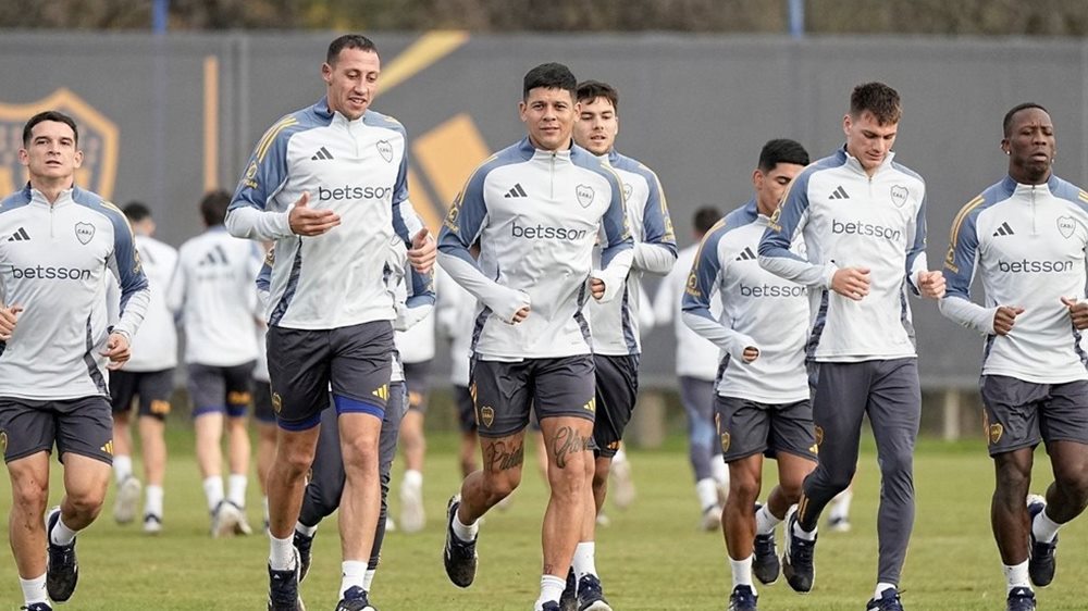 Primer ensayo de Russo en Boca: esquema definido y foco en los extremos