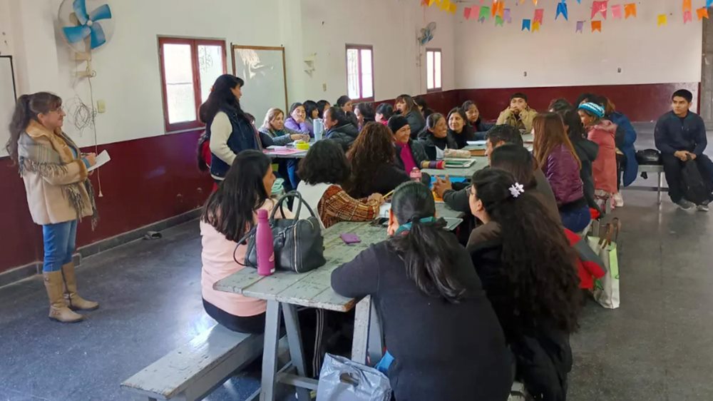 Educación de jóvenes y adultos