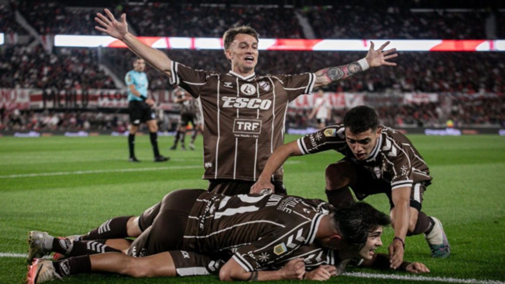 Platense campeón