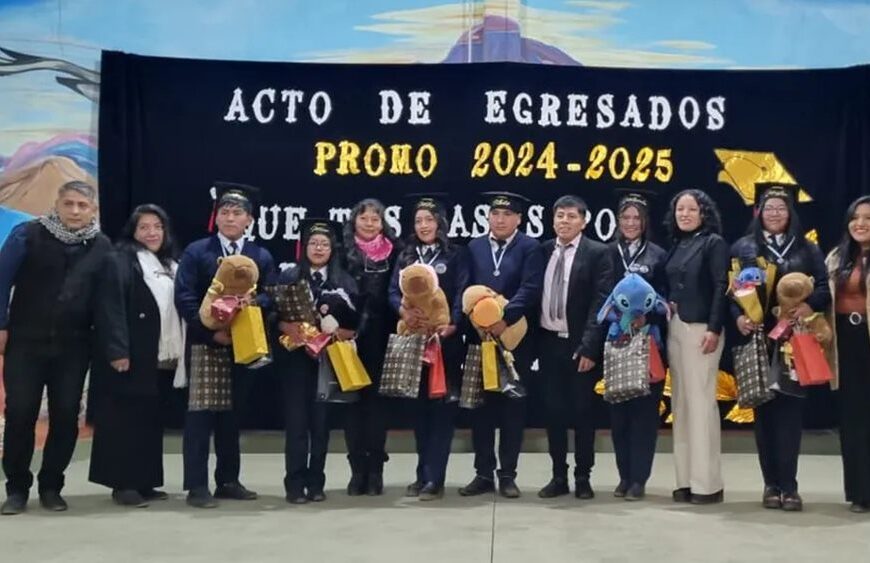 Puesto Sey celebró a su primera promoción de egresados