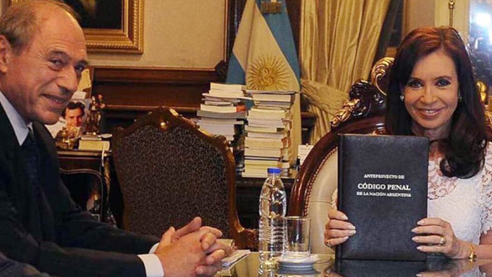 Zaffaroni alertó sobre la “gravedad institucional” de una posible detención de Cristina Kirchner