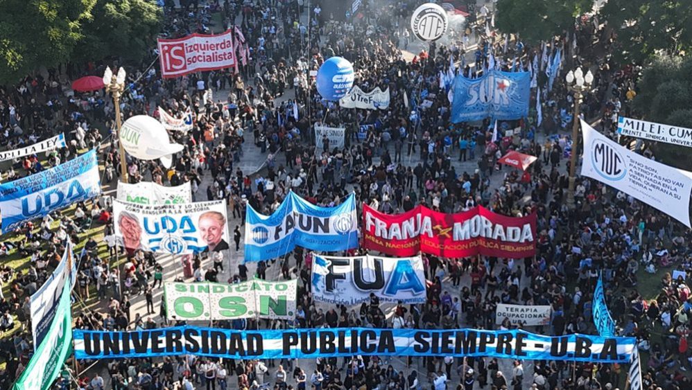 Marcha universitaria