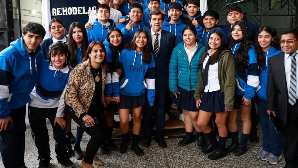 Inauguraron la refacción integral del Bachillerato Provincial N° 4 de La Mendieta