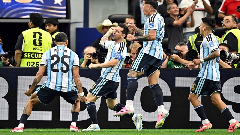 Con un doblete de Messi, Argentina se impuso a Austria