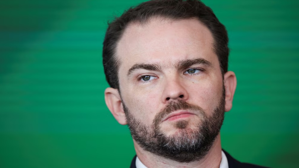 El ministro de Hacienda de Brasil llamó “payaso” a Milei y profundizó la tensión con Argentina