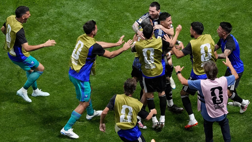 Argentina y España definirán al nuevo campeón del mundo