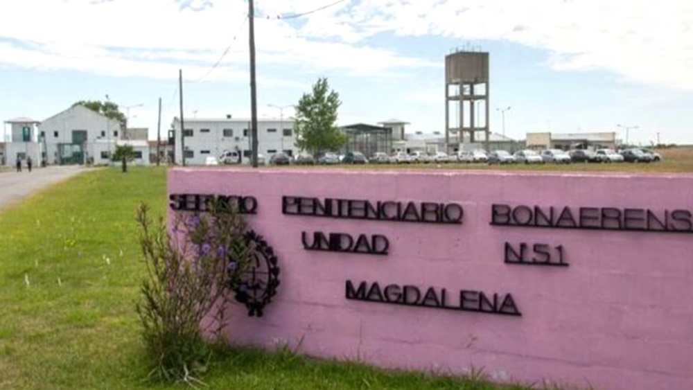 Detuvieron a 15 penitenciarios acusados de torturas y abusos sexuales en el penal de Magdalena
