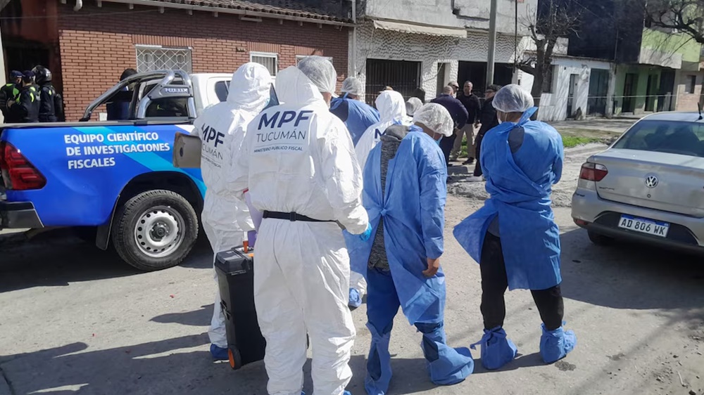 Un hombre con arresto domiciliario mató a su hijo de 8 años y se quitó la vida
