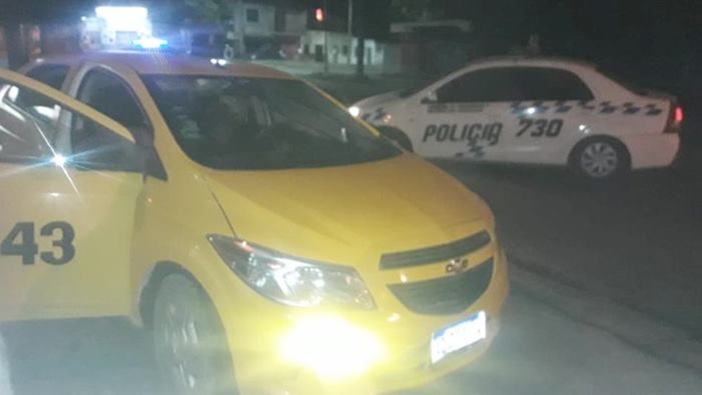 Mujer amenazó y robó a un taxista en la capital jujeña y terminó detenida
