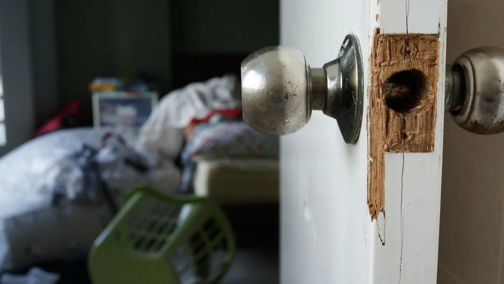 Robaron dos viviendas de una misma familia en Perico y Las Pampitas: importante botín